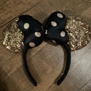 Minnie Mouse Gold Ears